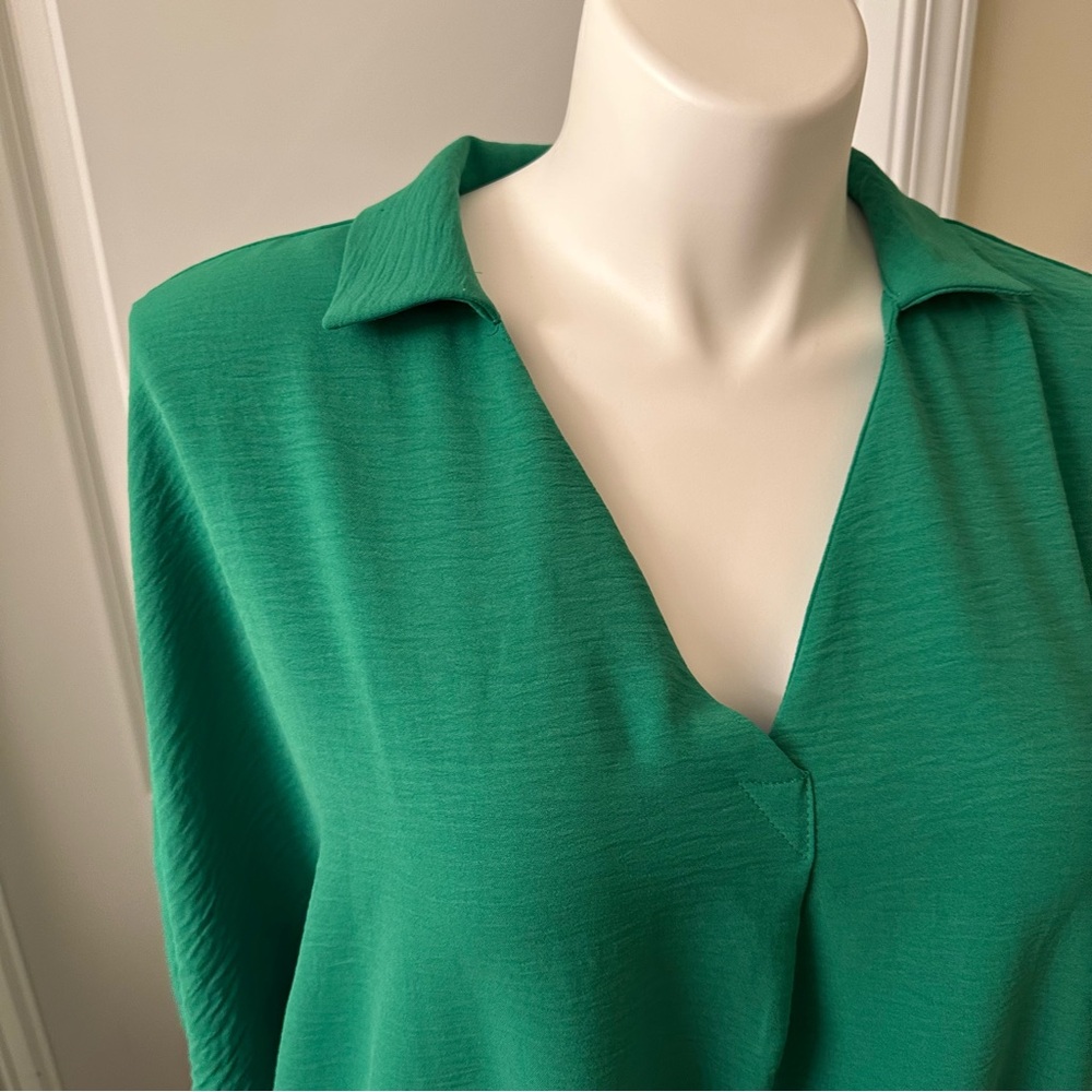 *New with Tags* Dokotoo brand oversized top. Size 2X blouse.  Green top. Flowy. - Picture 7 of 9